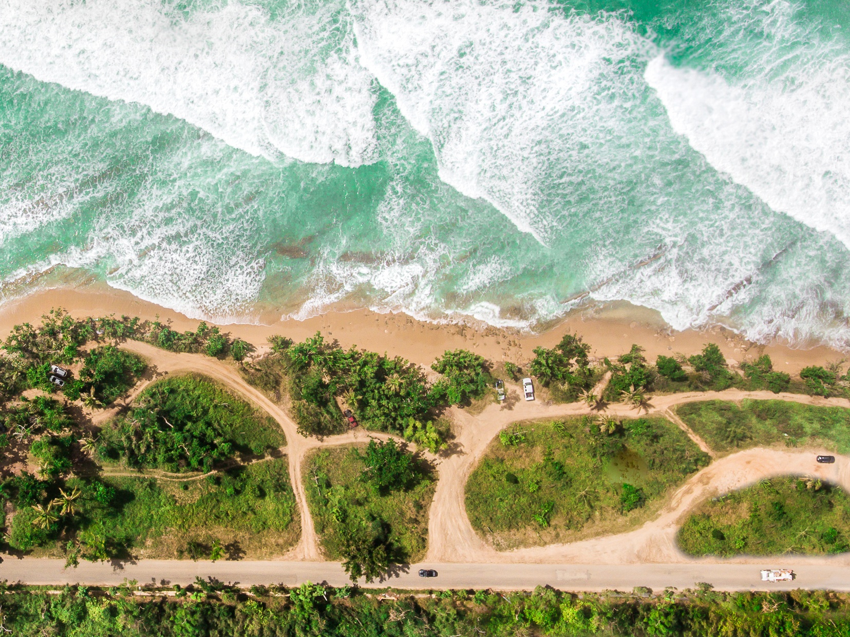 Surfing beach 2