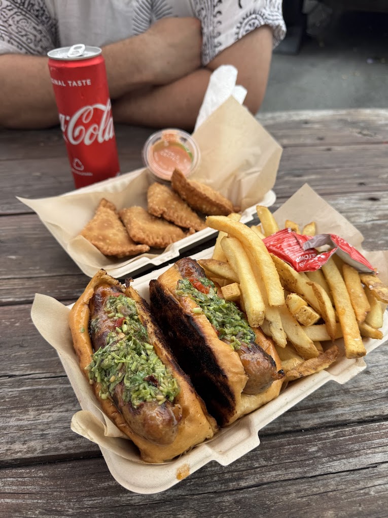 Leña Eh food