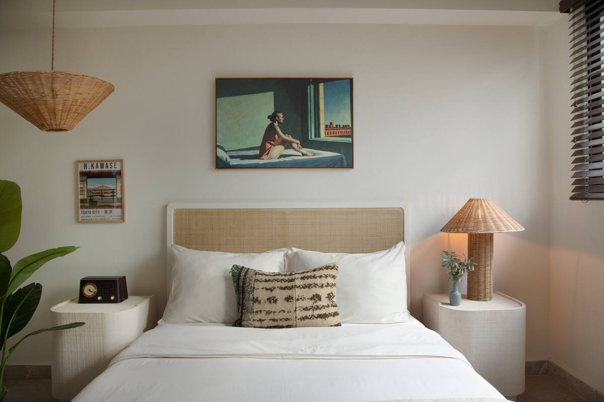 Room 1 bedroom